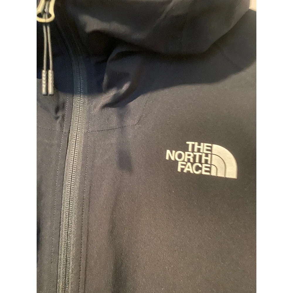 The North Face DryVent Hooded Rain Jacket Mens Small Black Full Zip Windbreaker